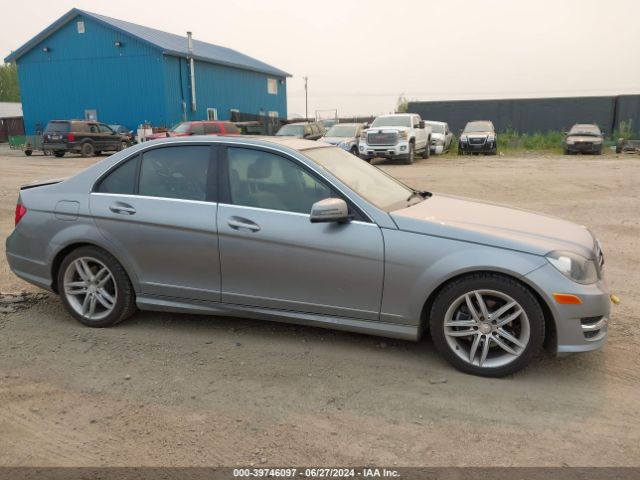 WDDGF4HB0EA950599 Mercedes-Benz C 250 Luxury/sport