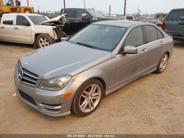 WDDGF4HB0EA950599 Mercedes-Benz C 250 Luxury/sport