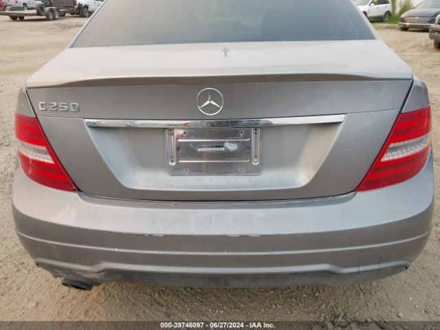 WDDGF4HB0EA950599 Mercedes-Benz C 250 Luxury/sport