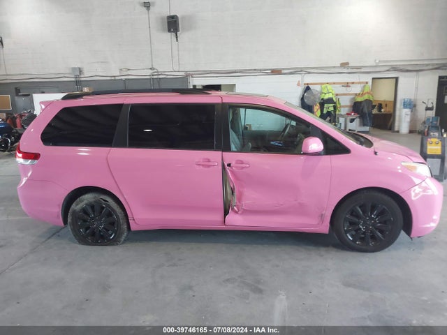 Toyota Sienna Xle 7 Passenger 2014 5TDDK3DC0ES078557 Image 13