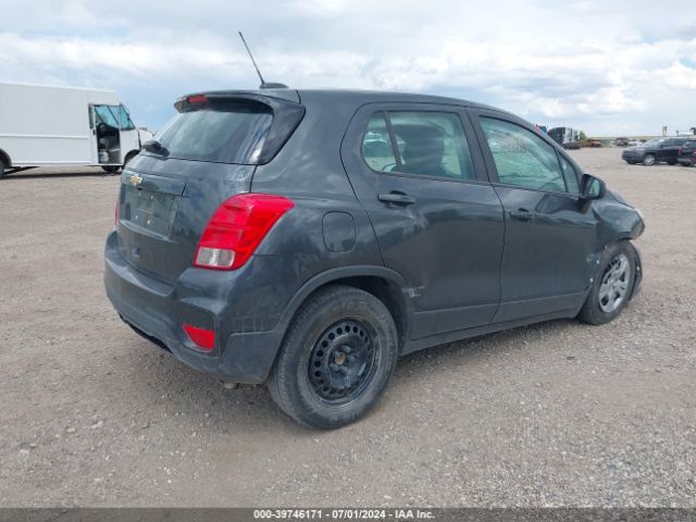 3GNCJKSB0KL169081 Chevrolet TRAX LS