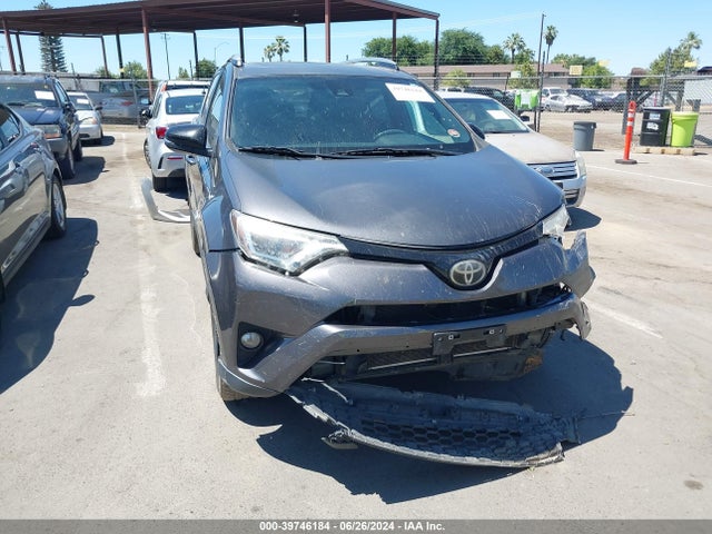 Toyota RAV4 SE 2017 2T3NFREV0HW403917 Image 12