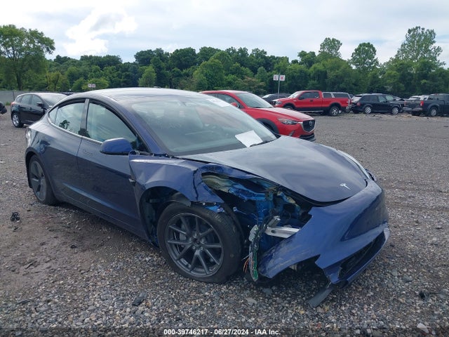 Tesla Model 3 Long Range Dual Motor All-wheel Drive 2023 5YJ3E1EBXPF633762 Image 1