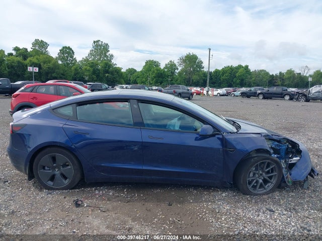 Tesla Model 3 Long Range Dual Motor All-wheel Drive 2023 5YJ3E1EBXPF633762 Image 13