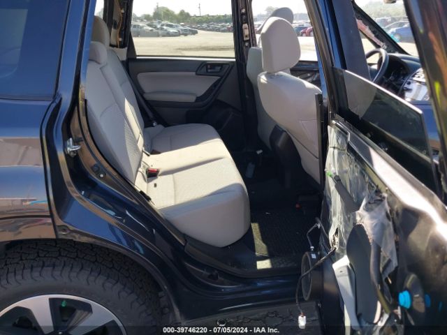 JF2SJAGC8JH499825 Subaru Forester 2.5i Premium