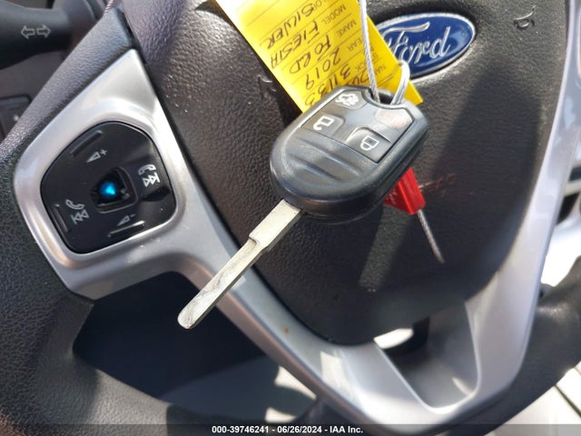 Ford FIESTA SE 2019 3FADP4EJ1KM142644 Image 11
