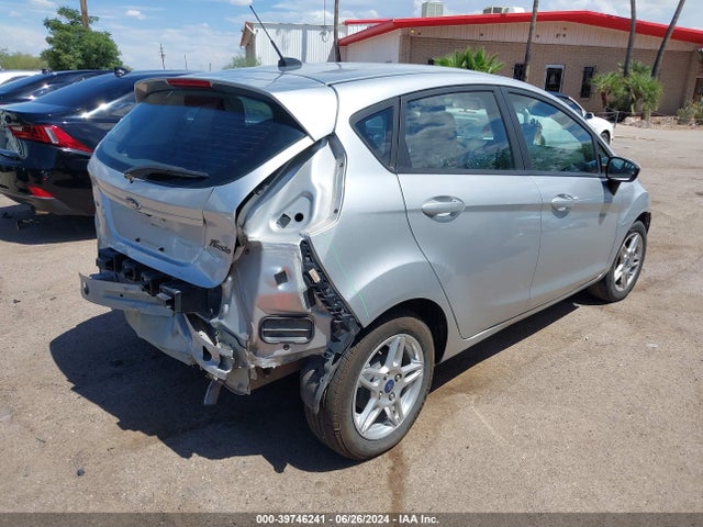 Ford FIESTA SE 2019 3FADP4EJ1KM142644 Image 4
