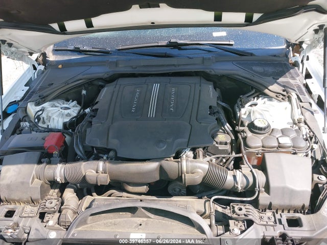 2016 JAGUAR XF SAJBD4BV3GCY06583 Photo 9