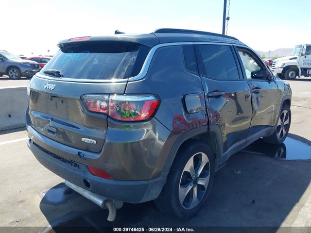 3C4NJCBB6JT165591 Jeep Compass Latitude Fwd