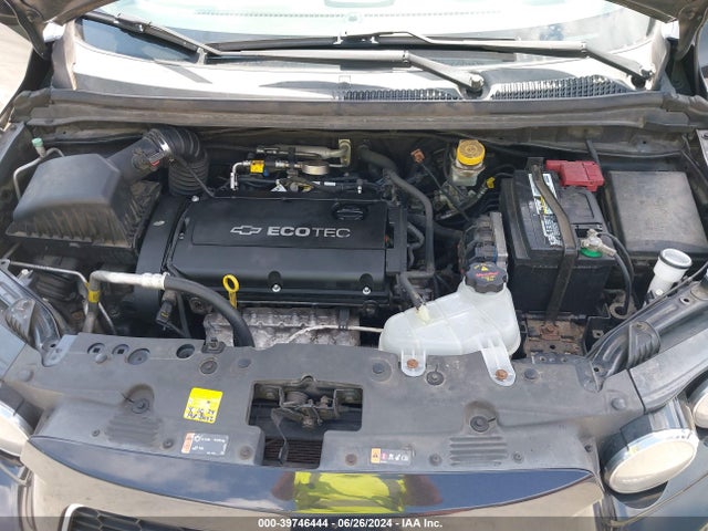 Chevrolet Sonic Lt Auto 2014 1G1JC5SH3E4133758 Image 10