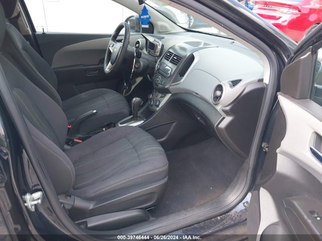Chevrolet Sonic Lt Auto 2014 1G1JC5SH3E4133758 Image 5