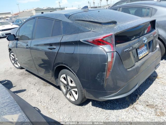 JTDKARFU8G3010630 Toyota Prius Three Touring