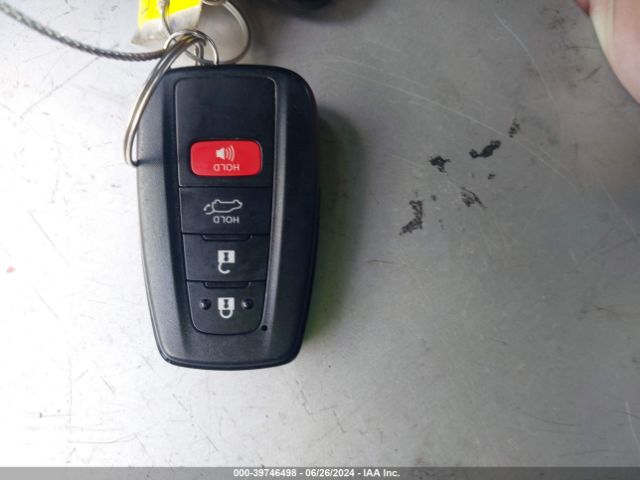 JTMC1RFV4KD516472 Toyota Rav4 Xle Premium