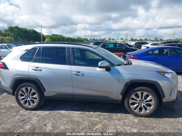JTMC1RFV4KD516472 Toyota Rav4 Xle Premium