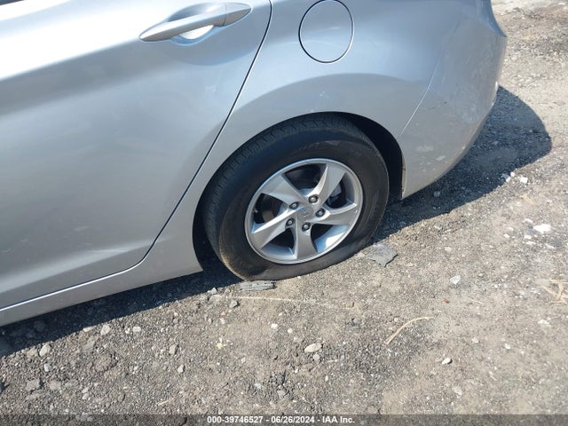 Hyundai ELANTRA SE 2015 5NPDH4AE0FH557675 Image 6