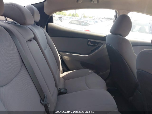 Hyundai ELANTRA SE 2015 5NPDH4AE0FH557675 Image 8