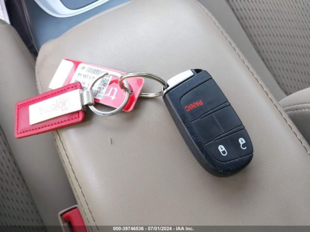 3C4PDCBB0KT778825 Dodge JOURNEY SE