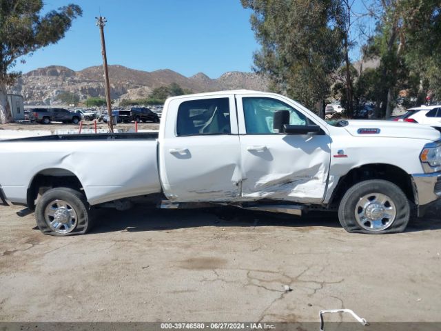 3C6UR5JL5MG652778 RAM 2500 Big Horn  4x4 8' Box
