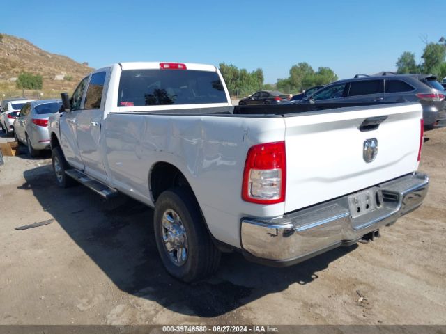 3C6UR5JL5MG652778 RAM 2500 Big Horn  4x4 8' Box