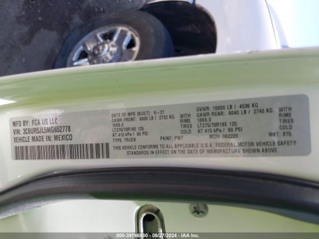 3C6UR5JL5MG652778 RAM 2500 Big Horn  4x4 8' Box