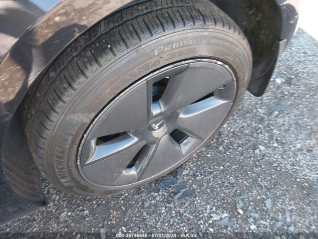 5YJ3E1EA2MF856820 Tesla Model 3 Standard Range Plus Rear-wheel Drive