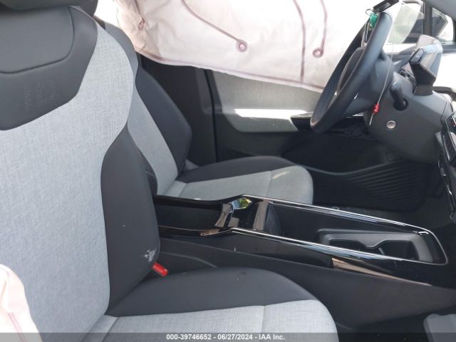 1V2CMPE82PC009024 Volkswagen ID.4 PRO