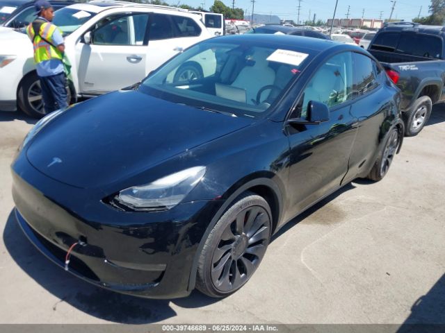 7SAYGDEF2NF536530 Tesla Model Y Performance Dual Motor All-wheel Drive