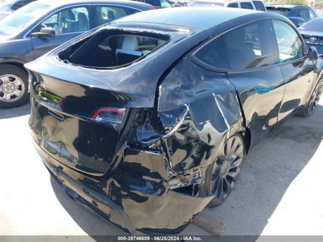 7SAYGDEF2NF536530 Tesla Model Y Performance Dual Motor All-wheel Drive