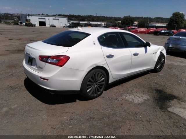 ZAM57RTA2H1237066 Maserati Ghibli S Q4