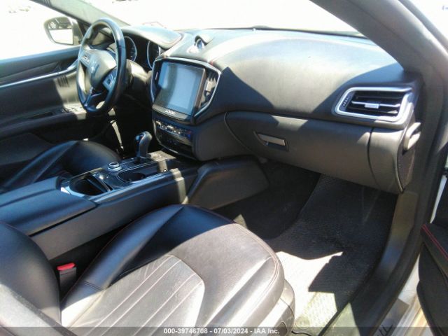 ZAM57RTA2H1237066 Maserati Ghibli S Q4