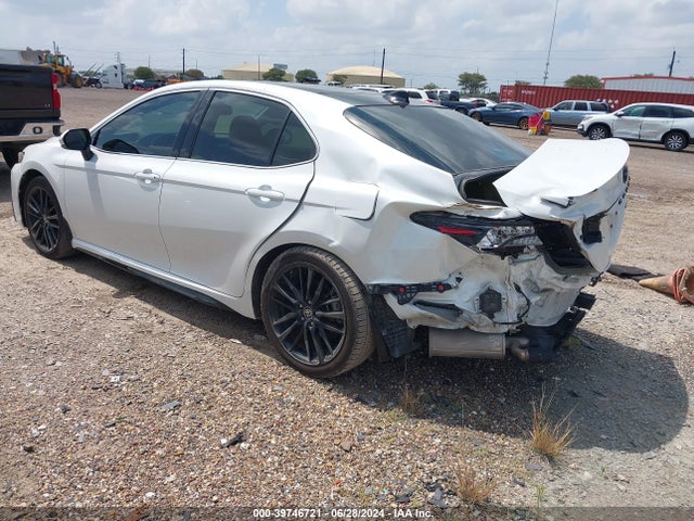 Toyota CAMRY XSE 2022 4T1K61AK3NU032837 Image 3