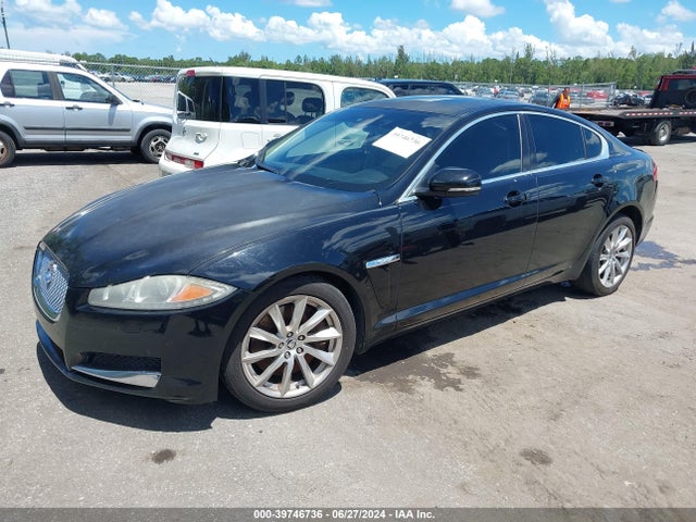2012 JAGUAR XF SAJWA0FB8CLS28591 Photo 1