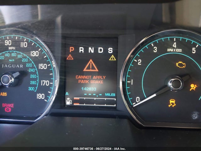 2012 JAGUAR XF SAJWA0FB8CLS28591 Photo 6