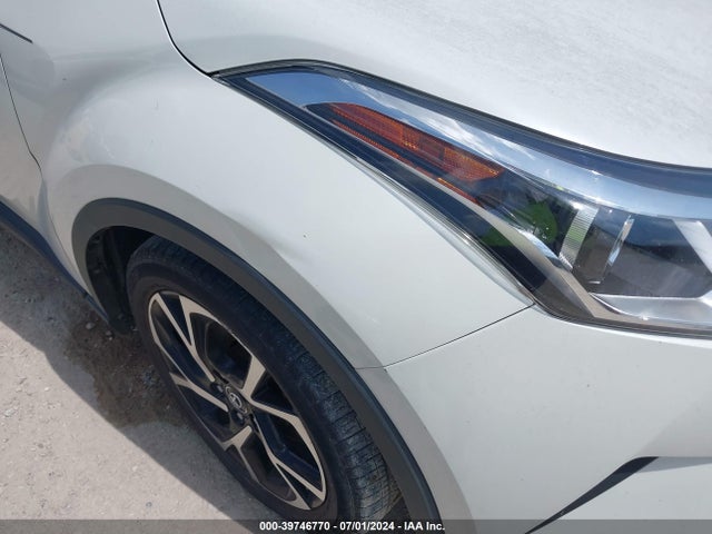 Toyota C-hr Limited 2019 JTNKHMBX2K1038096 Image 6