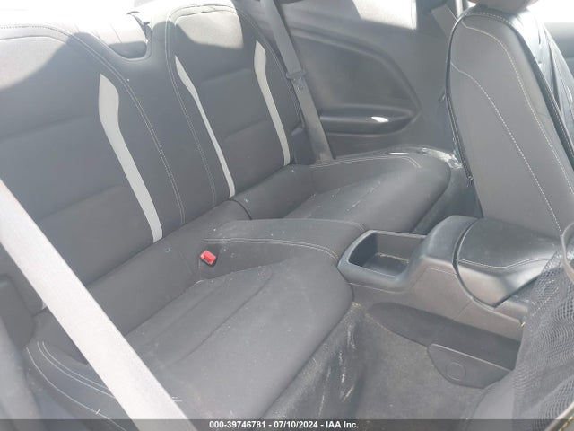 Chevrolet Camaro 1lt 2018 1G1FB1RX5J0107677 Image 8