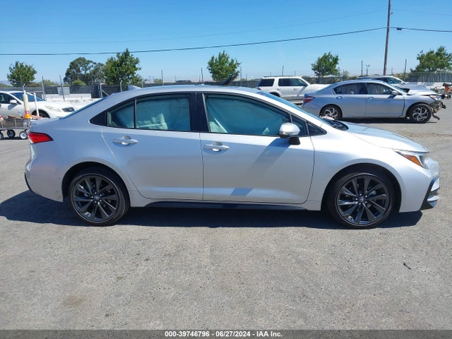 Toyota Corolla Hybrid Se 2024 JTDBCMFE8R3033351 Image 13