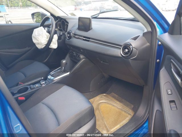 3MYDLBYV4LY709286 Toyota YARIS LE