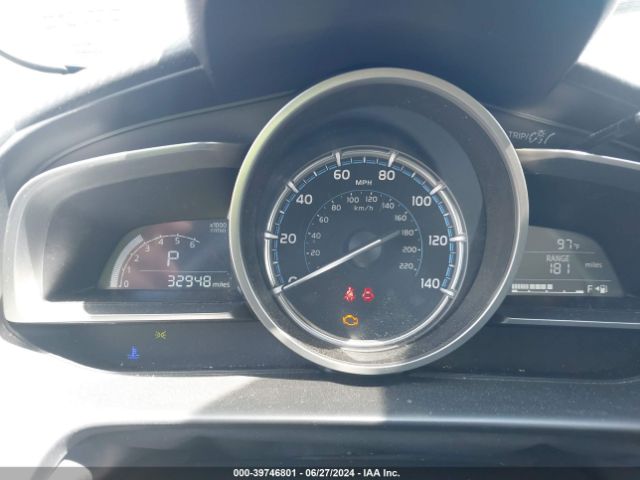 3MYDLBYV4LY709286 Toyota YARIS LE