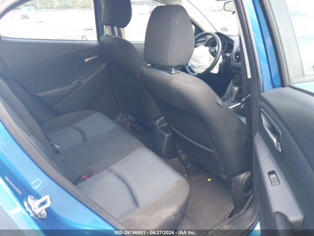 3MYDLBYV4LY709286 Toyota YARIS LE