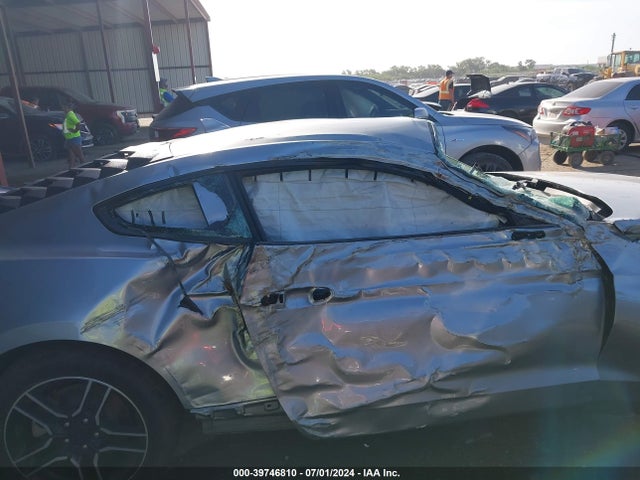 Ford Mustang Ecoboost Premium Fastback 2020 1FA6P8TH2L5138982 Image 12