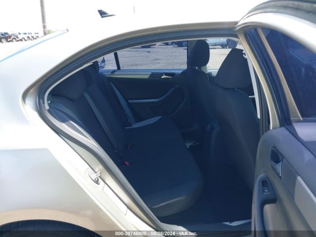 3VWD67AJ1GM265241 Volkswagen Jetta 1.4t Se