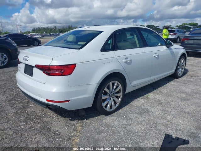 WAUGNAF43HN024482 Audi A4 2.0t Premium