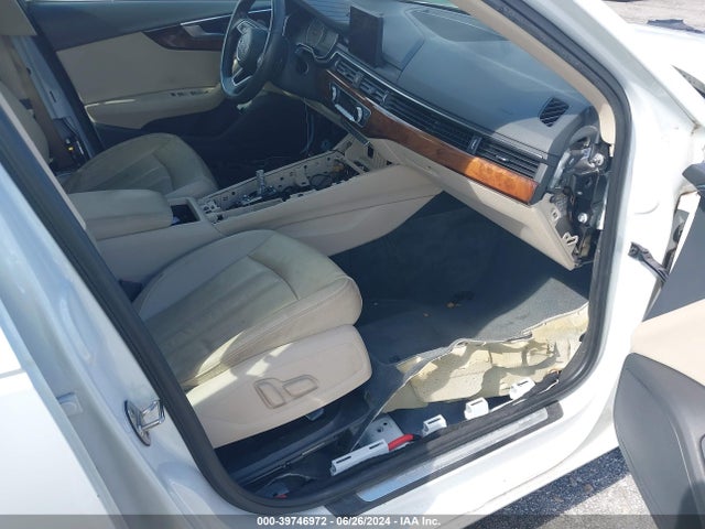WAUGNAF43HN024482 Audi A4 2.0t Premium