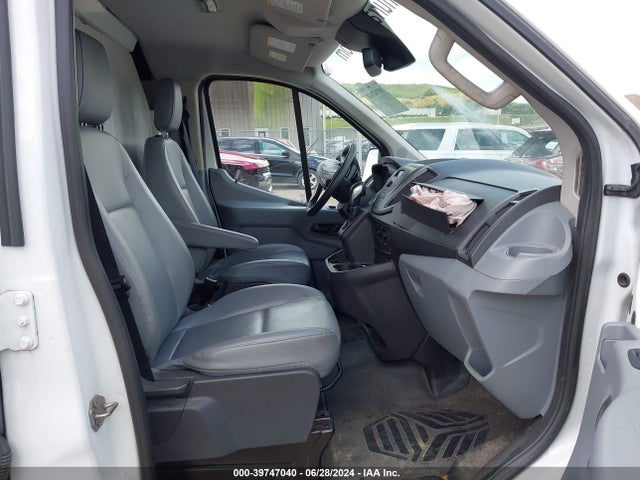 Ford Transit-150 2016 1FTYE1ZM2GKA49120 Image 5
