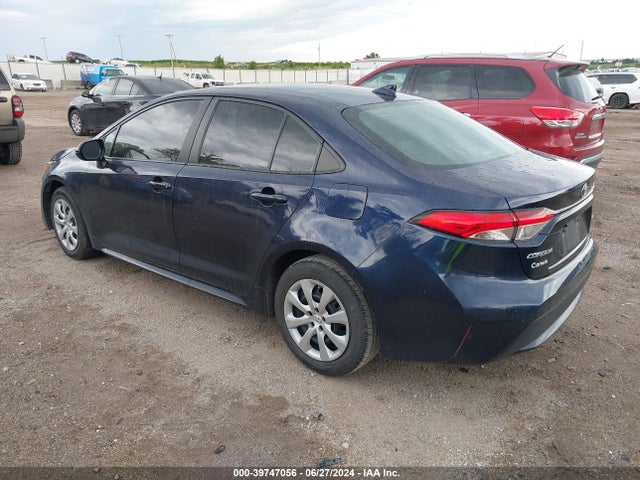 Toyota COROLLA LE 2021 5YFEPMAE2MP254663 Image 3