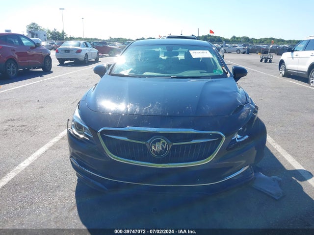 1G4ZN5SS0JU145565 Buick Lacrosse Preferred