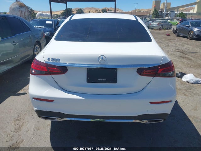 Mercedes-Benz E 350 2021 W1KZF8DB3MA917732 Image 15