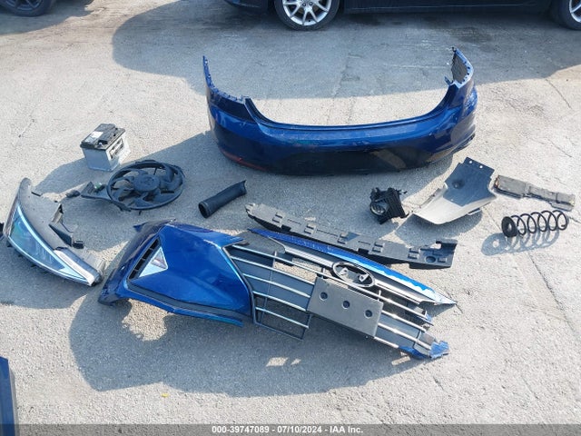 Hyundai ELANTRA SEL 2019 5NPD84LF1KH454491 Image 11