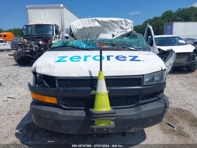 1GCWGAFG9K1195268 Chevrolet Express 2500 Work Van