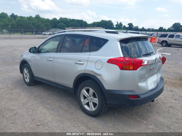 Toyota Rav4 Xle 2014 JTMRFREV2ED090122 Image 3